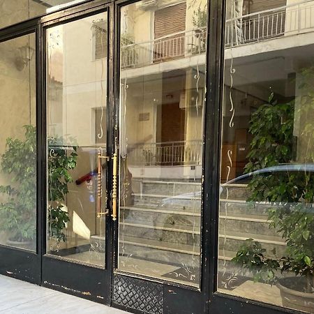 The Coziest Apartment In 아테네 외부 사진